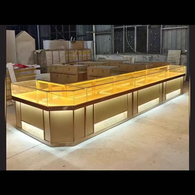 Pameran Barang Kemas Gaya Moden