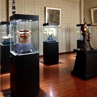 Unit Paparan Sudut Muzium
