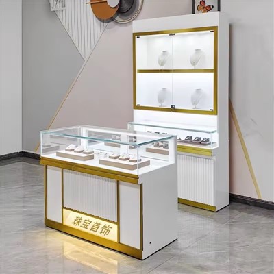 Pameran Barang Kemas Keluli Tahan Karat